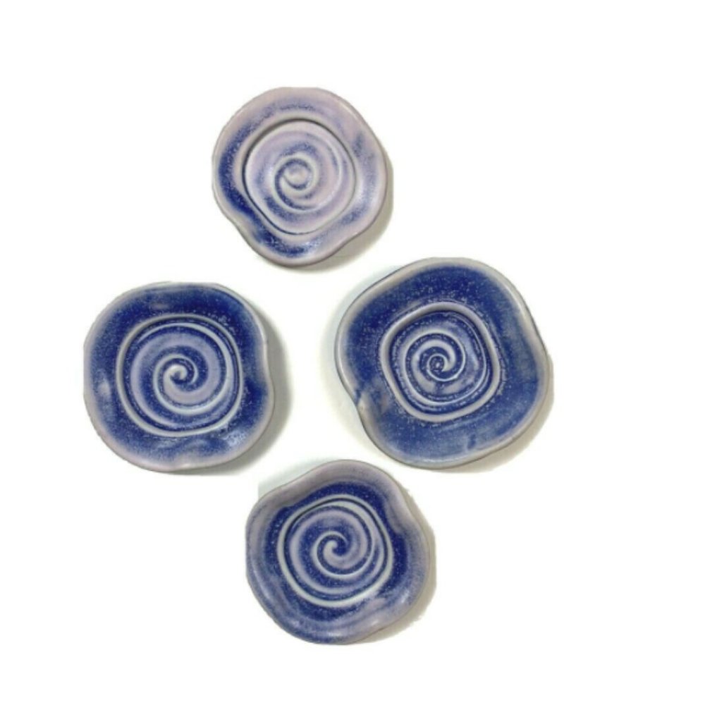 D:Ceramics Rare Set 4 Handmade Pottery plates